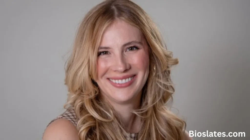 Emily Henry Net Worth